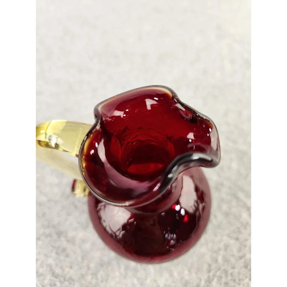 Vtg Pilgrim Handmade Crackle Ruby Red‎ Glass Gold Handled Pitcher Vase Sticker